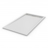plato de ducha blanco con rejilla inoxidable